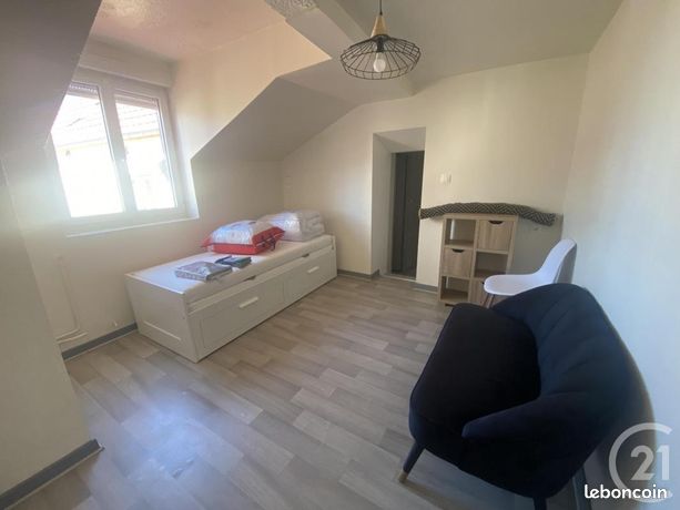 Studio 1 pièce 17 m²