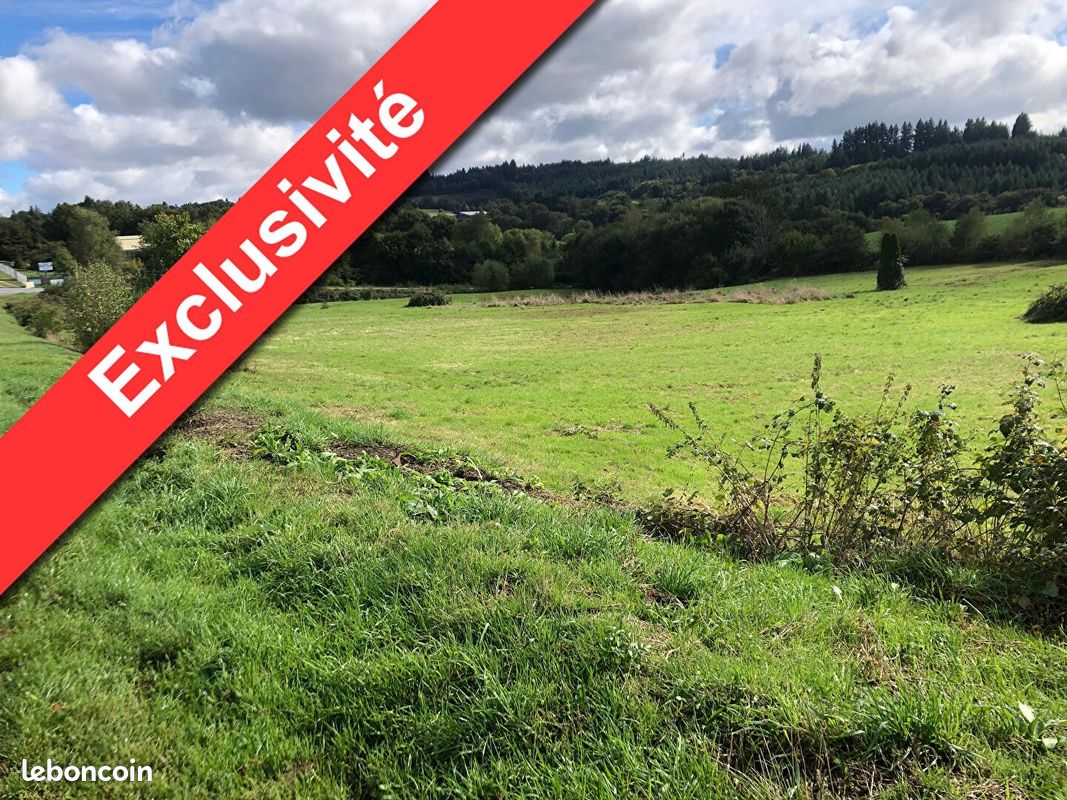 Terrain 13819 m² MEYMAC · 181 900 €