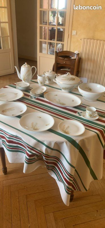 Service porcelaine de limoge année 1966 (image 1)