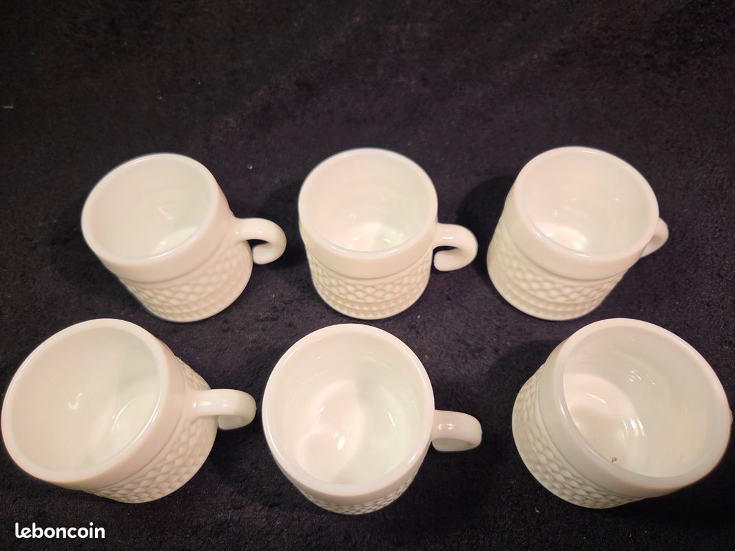 HOME DECOR Lot De 6 Tasses Expresso 140 Ml + Soucoupes & Support – Céramique Réactive Élégante Blanc, Idéal Café, Cappuccino, Latte