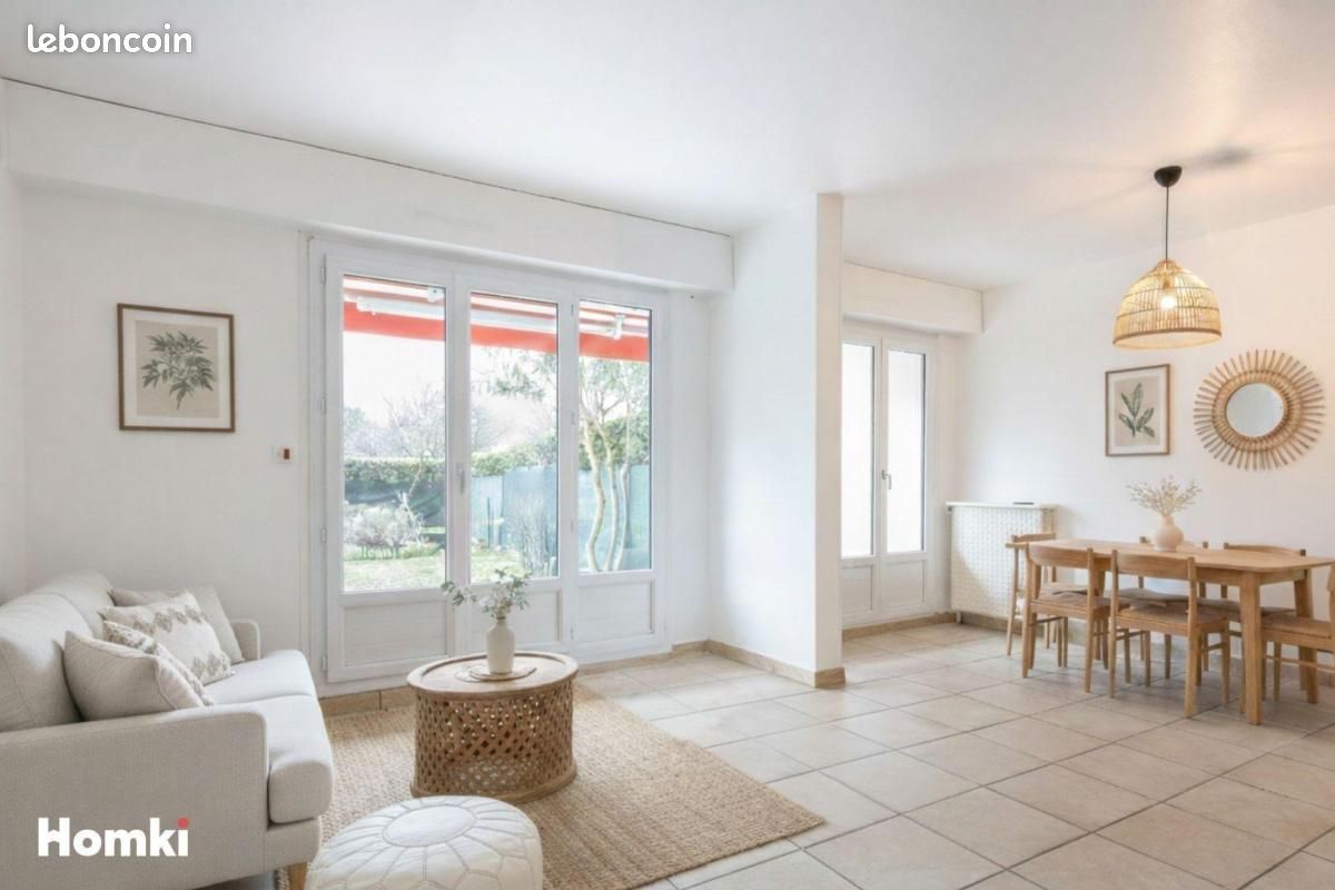 Appartement 3 pièces 86 m² · à Échirolles · 86 m² · 185 000 €
