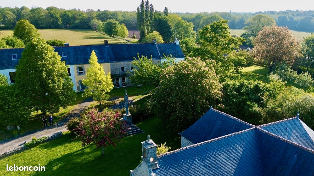 Maison 25 pièces 615 m² · à Saint-Nolff · 615 m² · 980 000 €