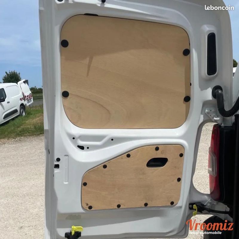 Citroen Berlingo Vu BLUE HDI / Kit distribution neuf / 3 PLACES / TVA 20% . 4x par cb possible (image 19)