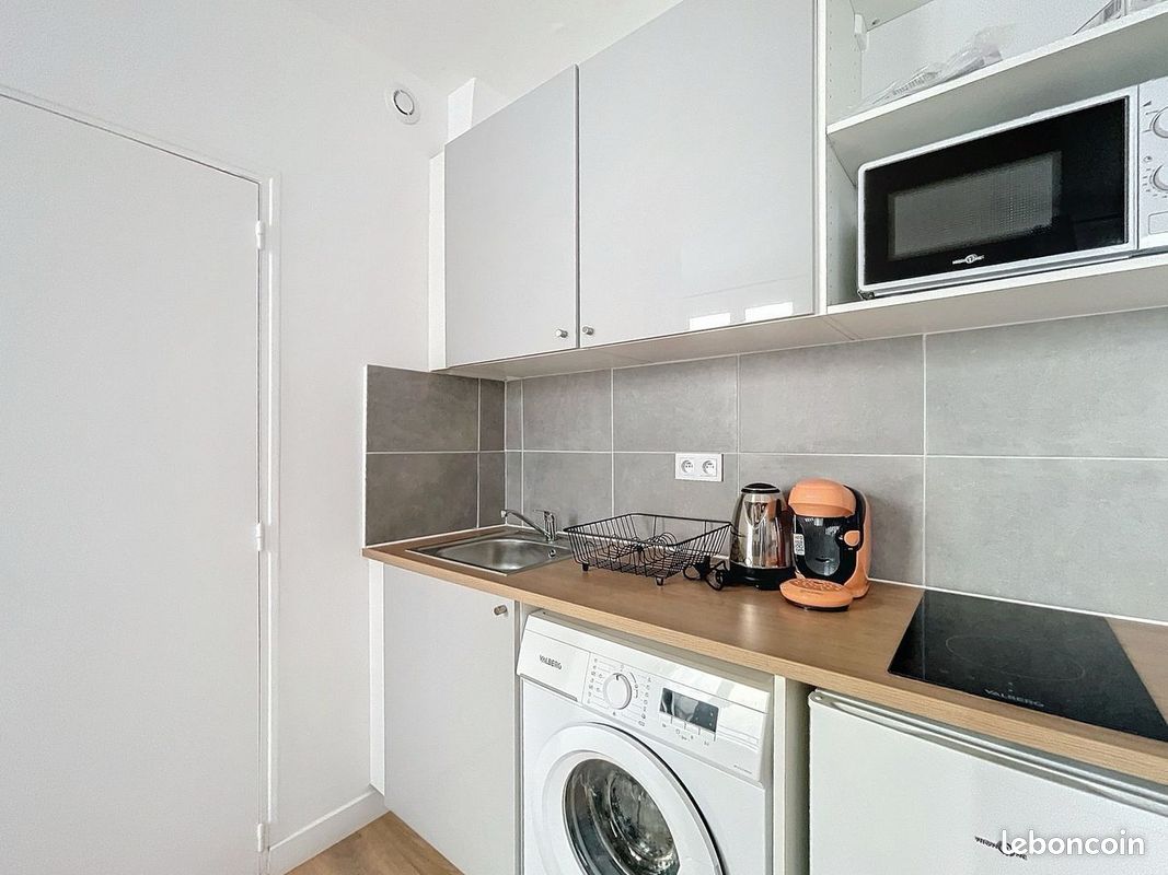 Appartement 1 pièce 19 m² · à Paris · 19 m² · 973 €