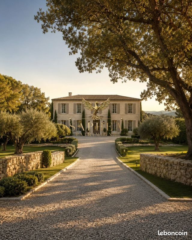 Maison 30 pièces 700 m² · à Aix-en-Provence · 700 m² · 5 000 000 €