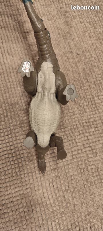 Stégosaure Jurassic world (image 5)