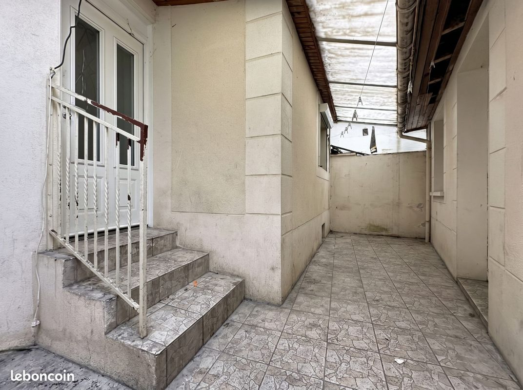 Maison 4 pièces 66 m² · à Saint-Denis · 66 m² · 270 000 €