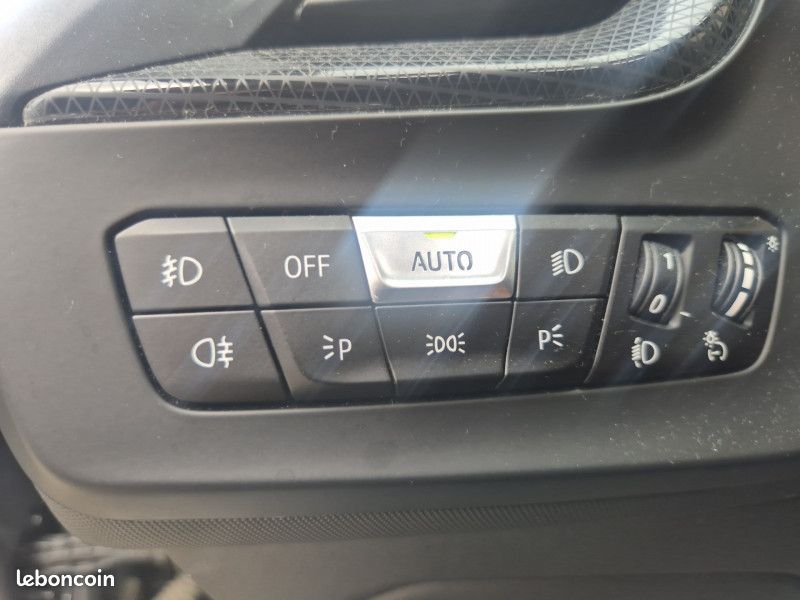 Bmw SERIE 1 (F40) 118I 136CH EDITION SPORT (VENTE UNIQUEMENT PRO OU MARCHAND PROBLEME MOTEUR) (image 18)