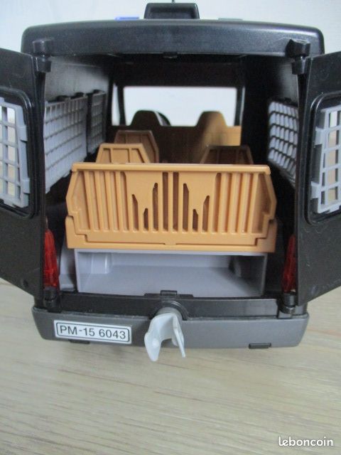 Playmobil 6043 Fourgon de police (image 6)