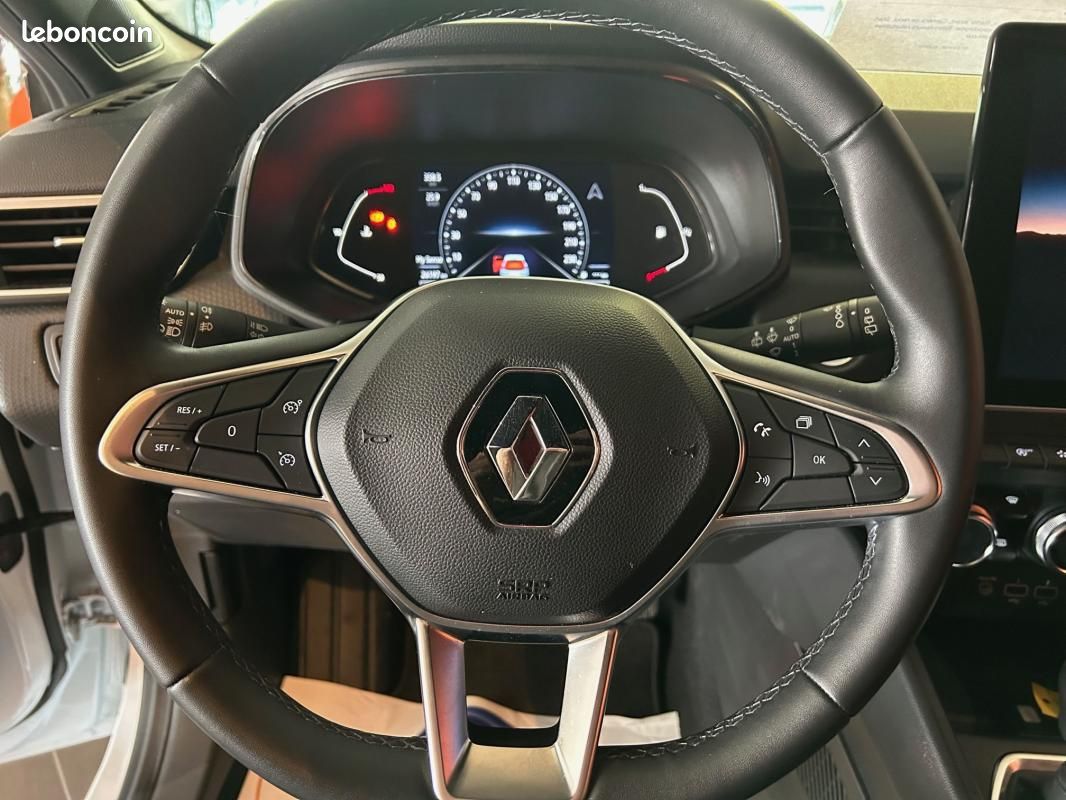 Renault Clio V 1.0 TCE 90 CH INTENS (image 14)