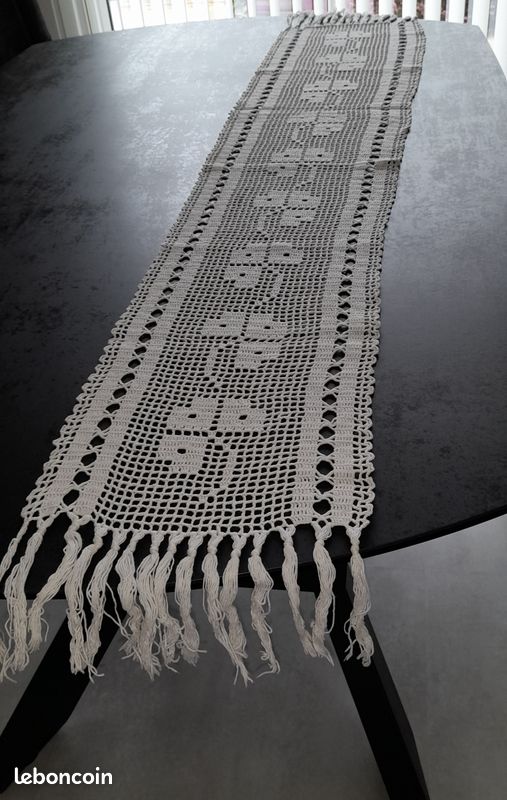 Chemin de table Vintage en coton fait main (image 4)