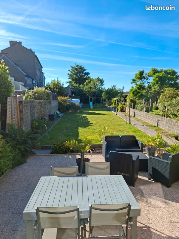 Maison 7 pièces 155 m² · à Cherbourg-en-Cotentin · 155 m² · 380 000 €