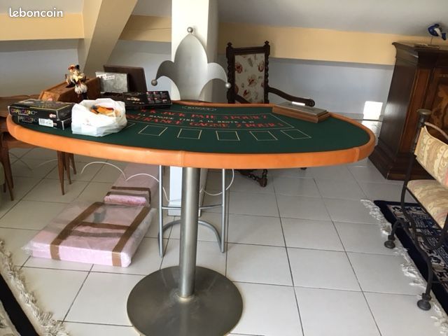 Table de jeux black jack (image 1)