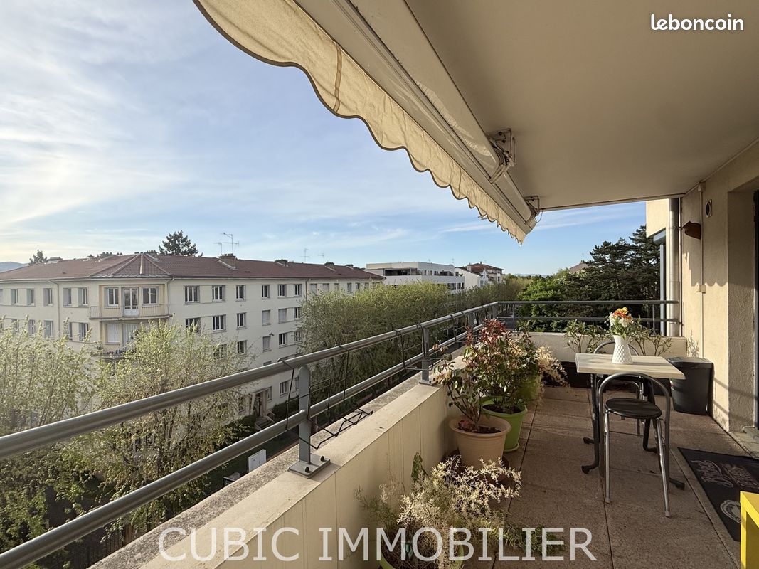 Appartement 4 pièces 85 m² · à Villefranche-sur-Saône · 85 m² · 350 000 €