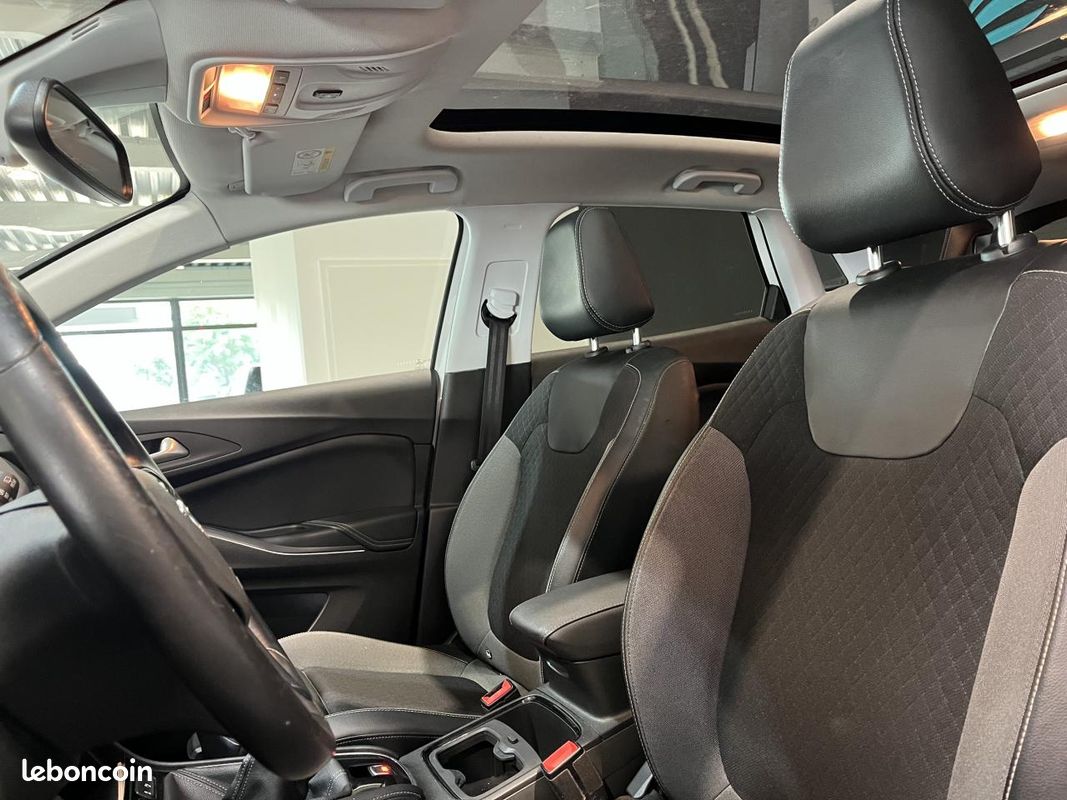 OPEL GRANDLAND X Design Line - 1.5 CDTI - 130ch - SUIVI COMPLET - CAMERA DE RECUL - CARPLAY (image 9)