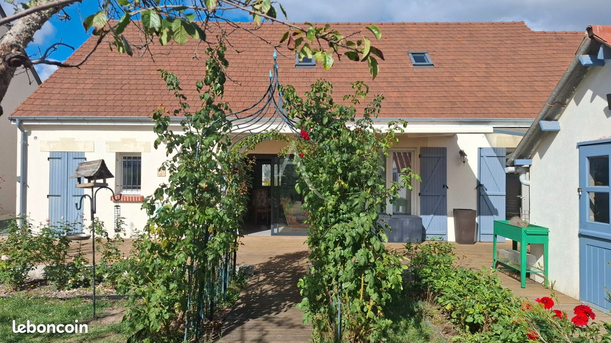 Maison 5 pièces 131 m² · à Blois · 131 m² · 243 000 €