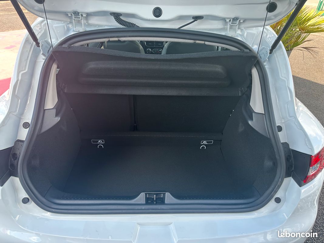 Renault Clio 0.9 L TCe 90 CH "Business" (image 7)