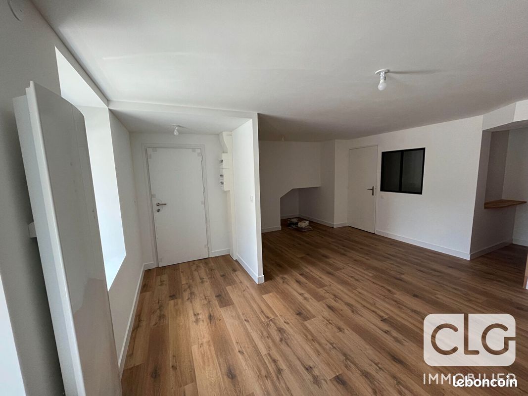 Appartement 1 pièce 33 m² · à Elliant · 33 m² · 420 €