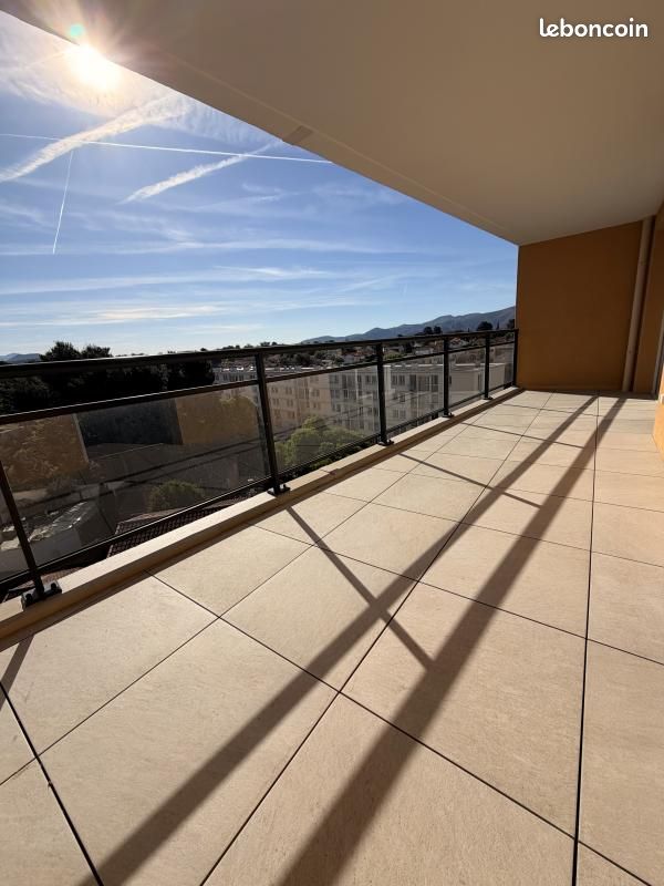 Appartement 3 pièces 62 m² · à Marseille · 62 m² · 1 176 €/mois