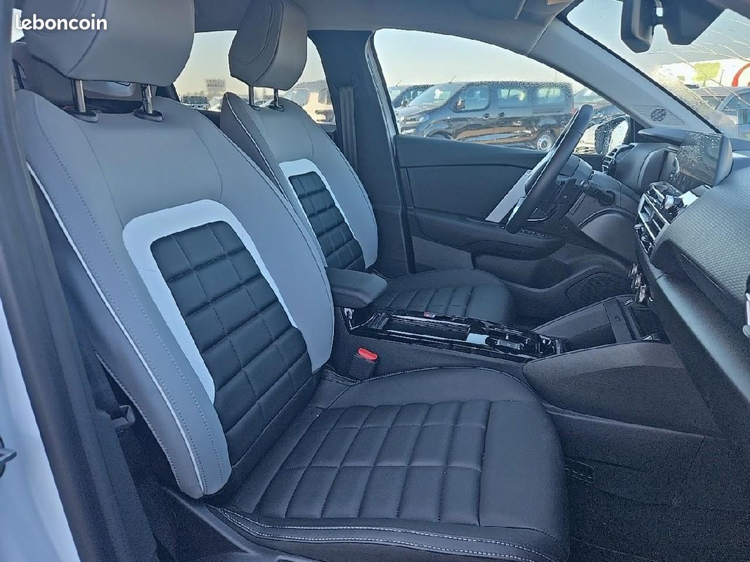 CITROëN C4 X 1.2 hybride 145 max e-dcs6 (image 12)