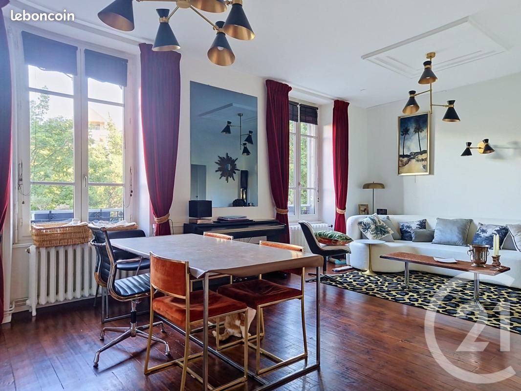 Appartement 6 pièces 131 m² · à Royat · 131 m² · 309 900 €