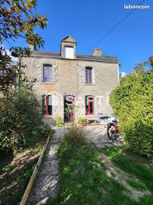 Maison 5 pièces 143 m² · à La Croix-Helléan · 143 m² · 159 000 €