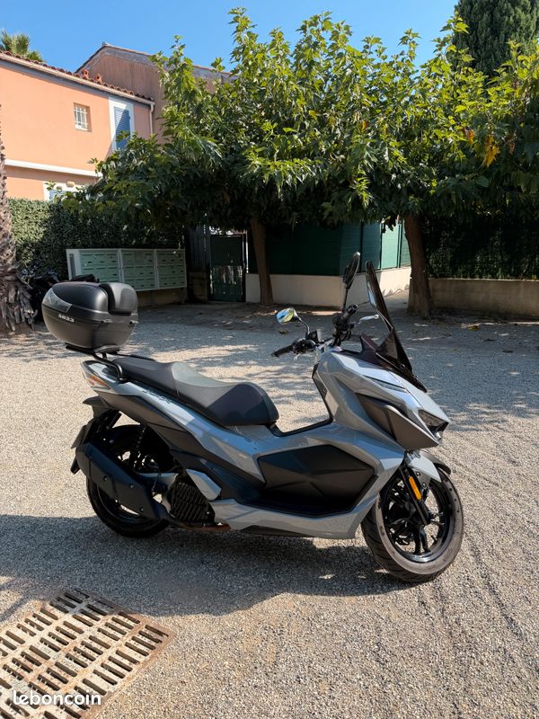 Sym Jet X 125 - Gris Nardo (image 3)