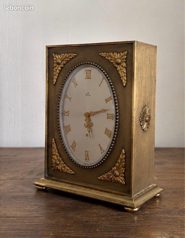 Pendulette de table vintage UTI SWIZA 8 – mécanique 8 jours – Swiss Made – laiton (image 2)