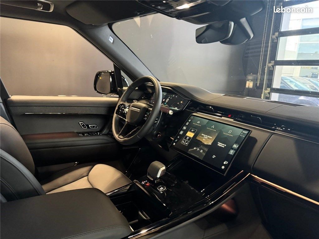 Land Rover Range Rover Sport III P460E AWD 3.0L I6 PHEV Dynamic SE (image 8)