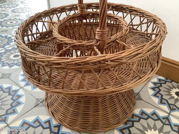 PORTE-BOUTEILLE EN OSIER EUR 25,00 - FR
