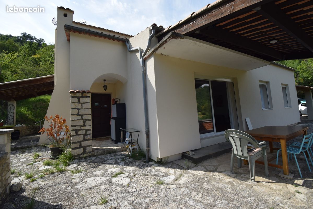 Maison 5 pièces 86 m² · à Montbrun-les-Bains · 86 m² · 218 300 €