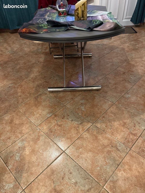 Table (image 2)