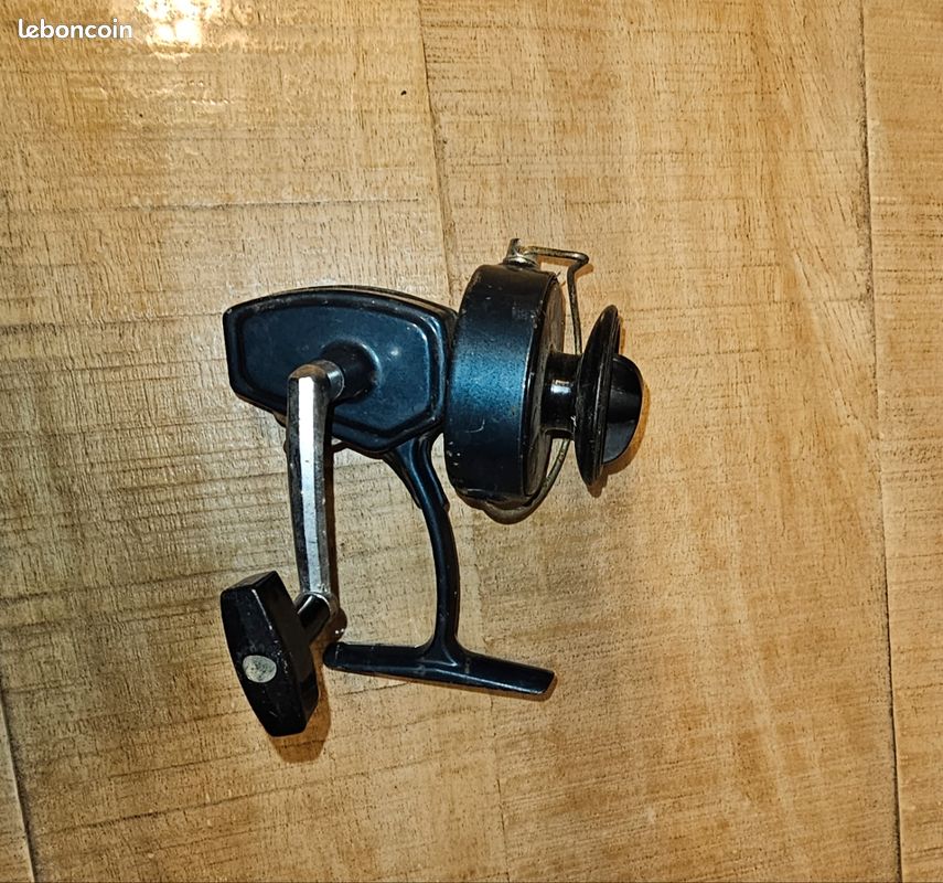 MOULINET de Pêche marque RODDY 807 A vintage