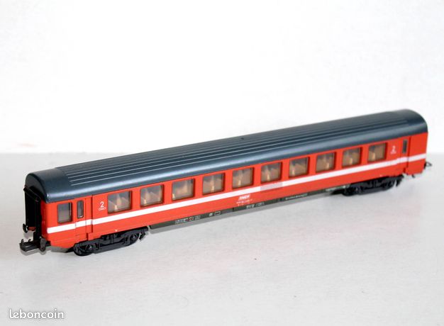 Voiture Corail Lima HO 309240 - 2e Classe SNCF Aménagée + éclairage - Occasion, Italie