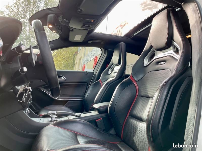 MERCEDES CLASSE A 45 AMG 4Matic 360 SPEEDSHIFT (image 8)