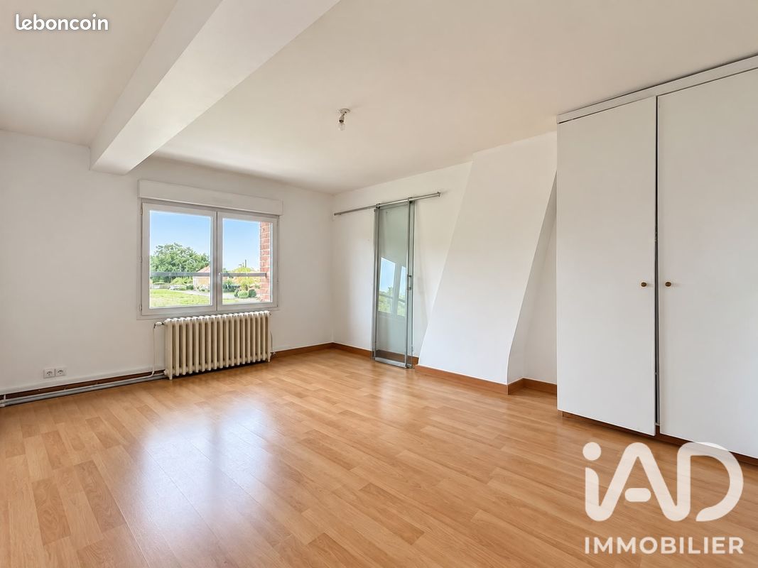 Immeuble 360 m² · à Fenain · 360 m² · 199 000 €