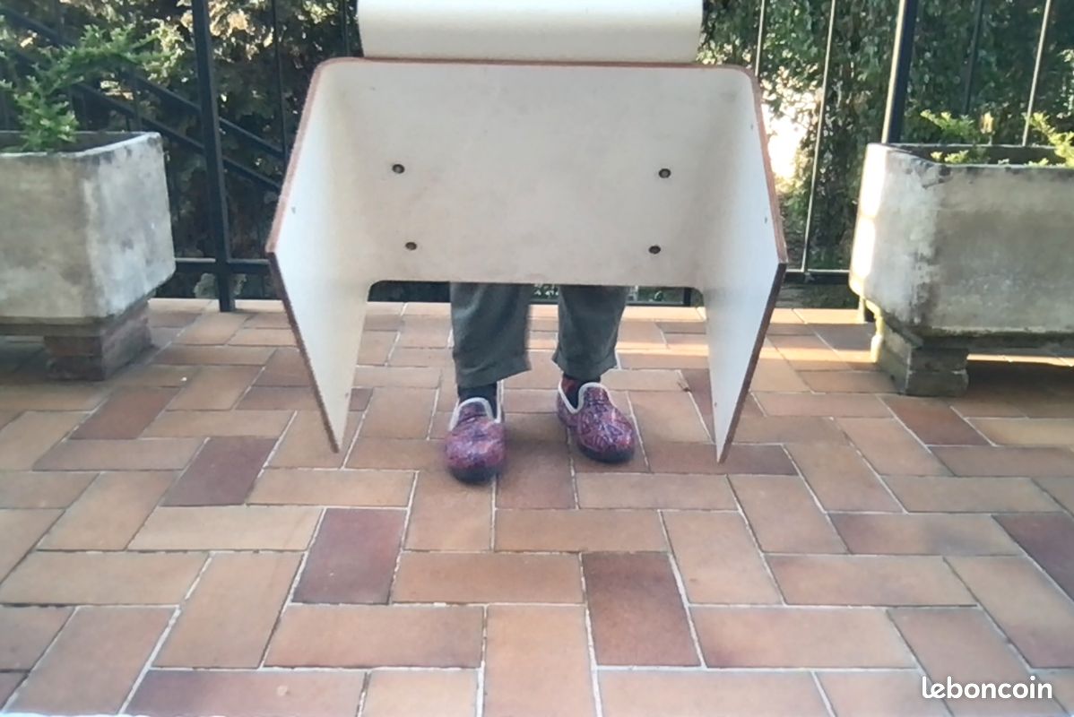 Jolie petit fauteuil années 1960 très confortable et très tendance coussin en Skaï amovible marron (image 7)