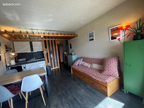 Studio 1 pièce 26 m²