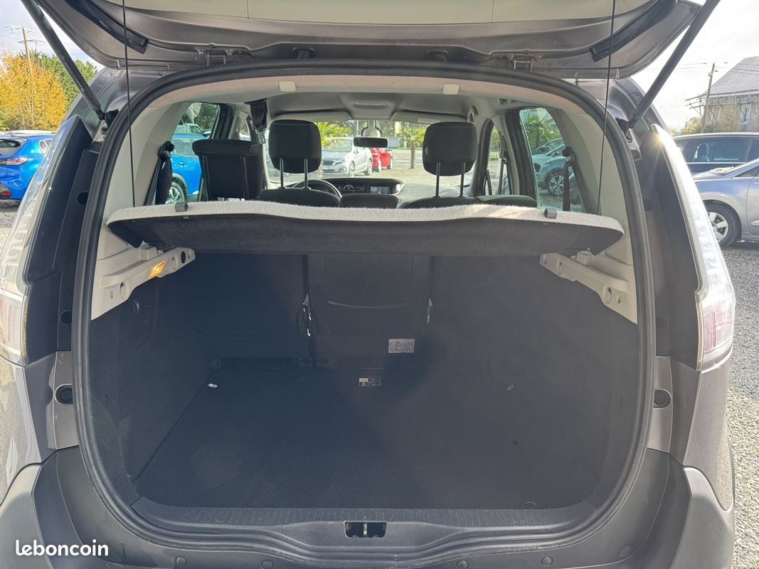 Renault SCENIC III XMOD 1.5 DCI 110CH ENERGY BUSINESS ECO² (image 13)