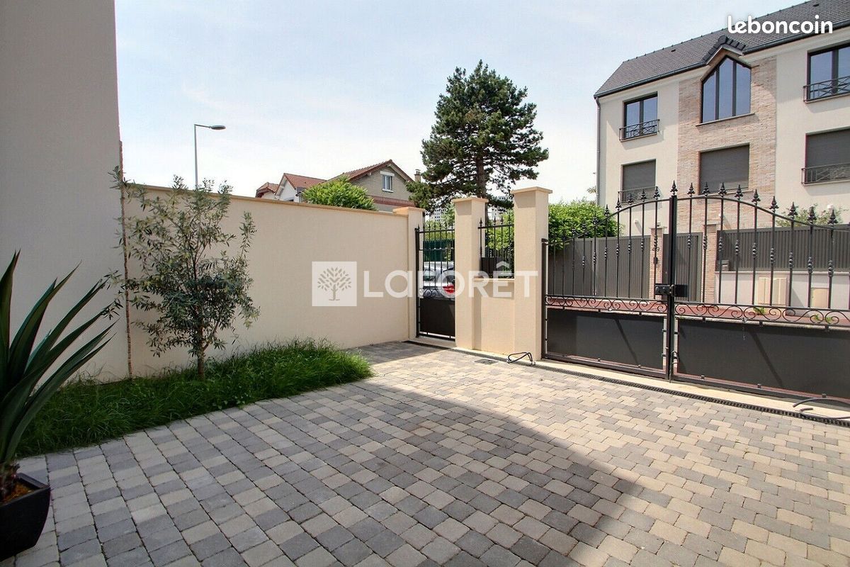 Maison 7 pièces 156 m² · à Nanterre · 156 m² · 649 900 €