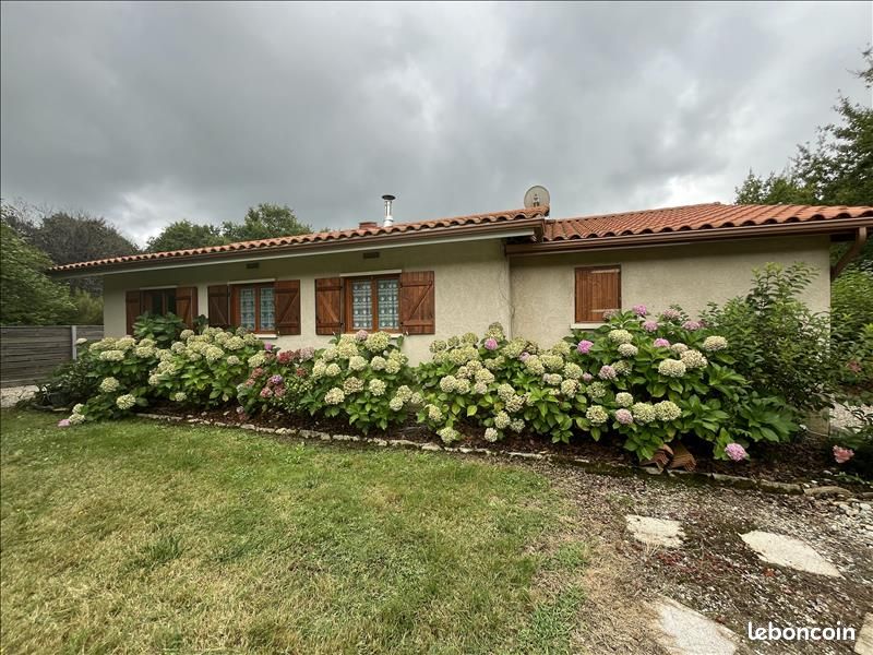 Maison 3 pièces 62 m² · à Grayan-Et-l'Hôpital · 62 m² · 750 €