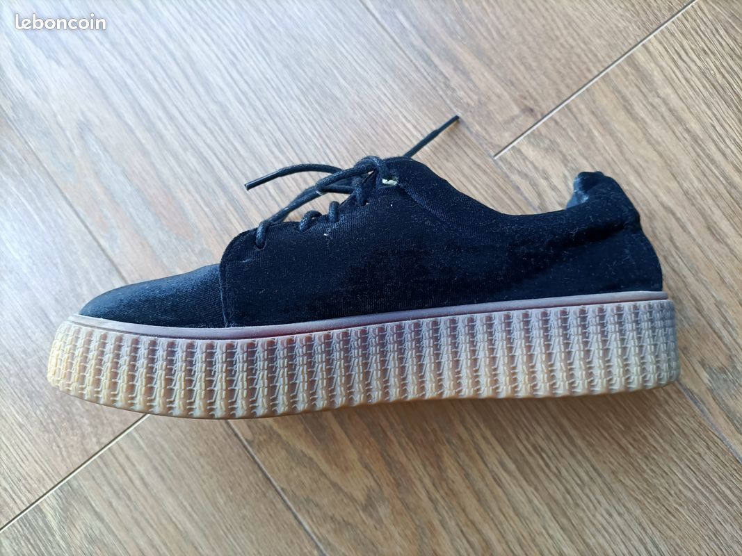 Tennis velours noirs taille 37 (image 2)