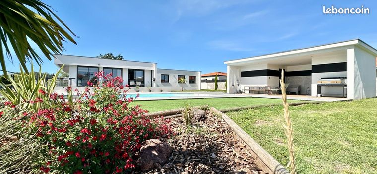 Villa 5 pièces 161 m²