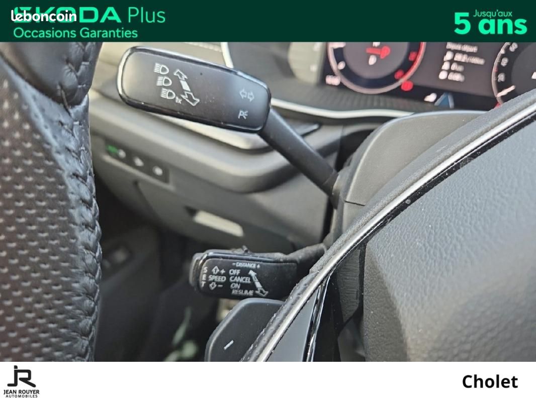 Skoda Octavia COMBI 2.0 TDI 150 ch SCR DSG7 Sportline (image 21)