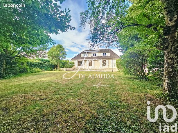 Maison 7 pièces 180 m²