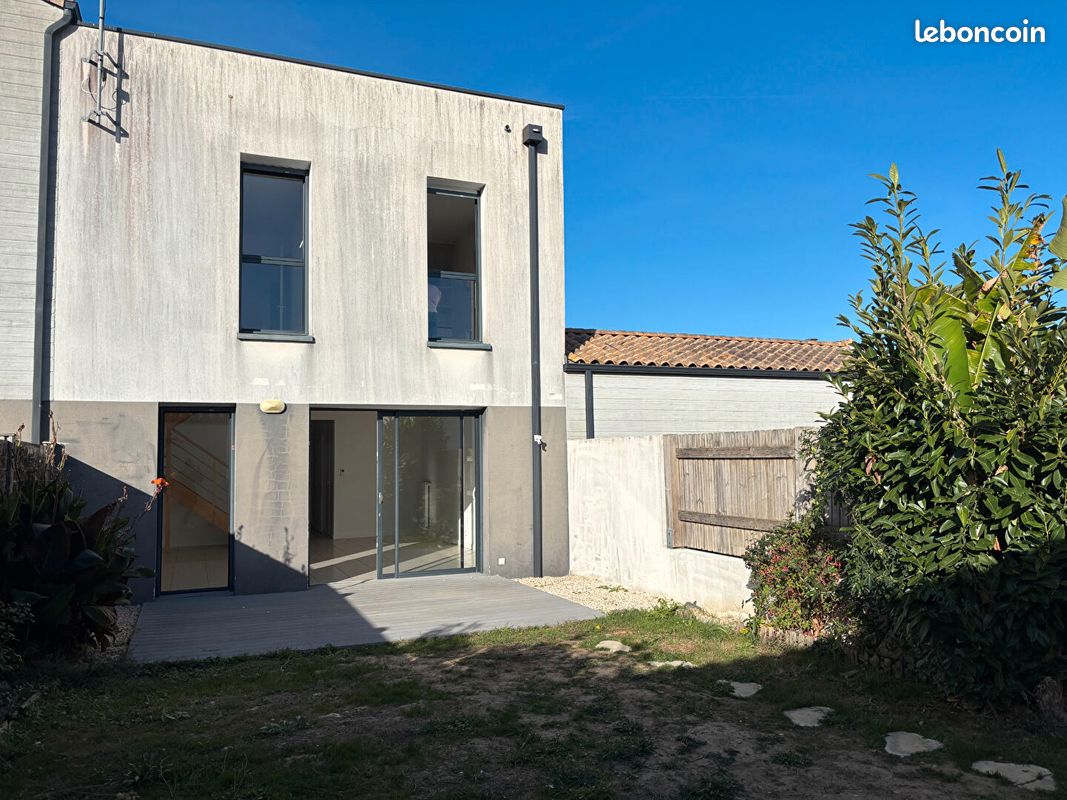 Maison 4 pièces 90 m² · à Saint-Gilles-Croix-de-Vie · 90 m² · 273 820 €