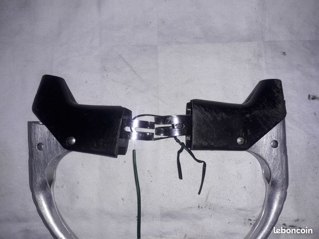 Manettes de freins vélo - Équipements vélos