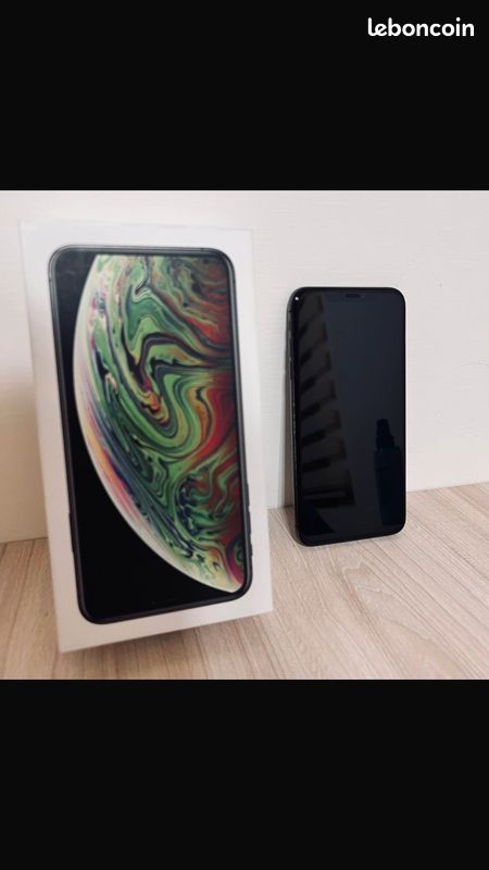 IPhone XS / 64 Go (image 2)