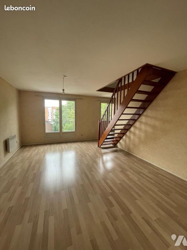 Appartement 69 m² · à Lille · 69 m² · 901 €