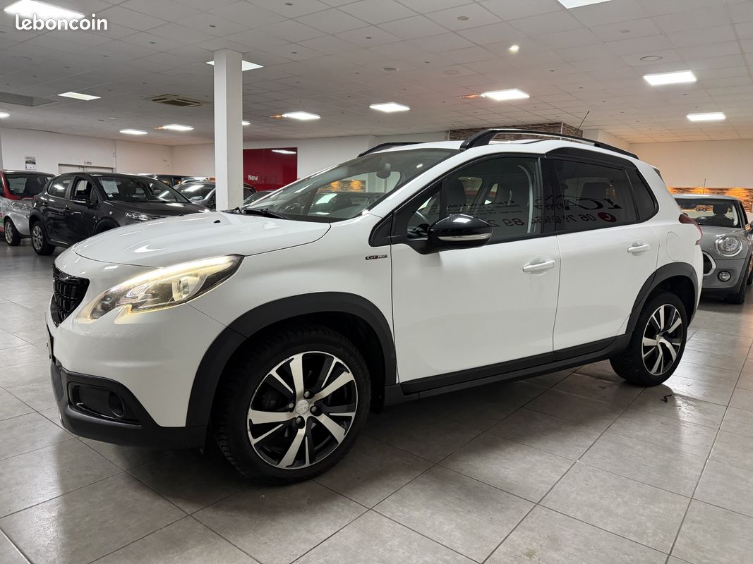 PEUGEOT 2008 Gt-Line 1.2i 110 EAT6 Boite AUTO LCA87 (image 2)